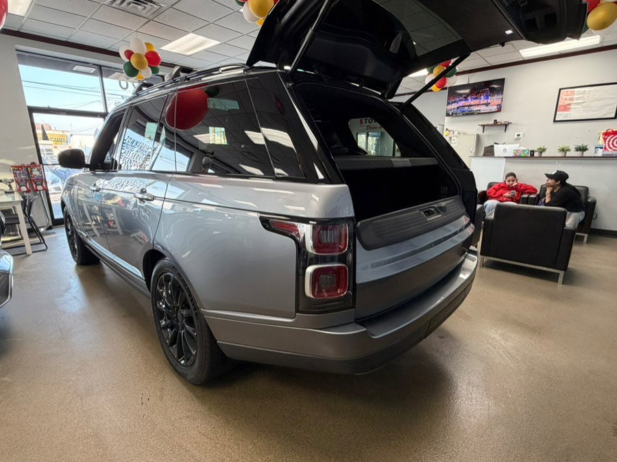 Used 2020 Land Rover Range Rover HSE AWD/4WD image 25