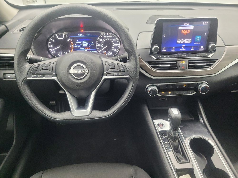 Used 2024 Nissan Altima 2.5 SV image 22