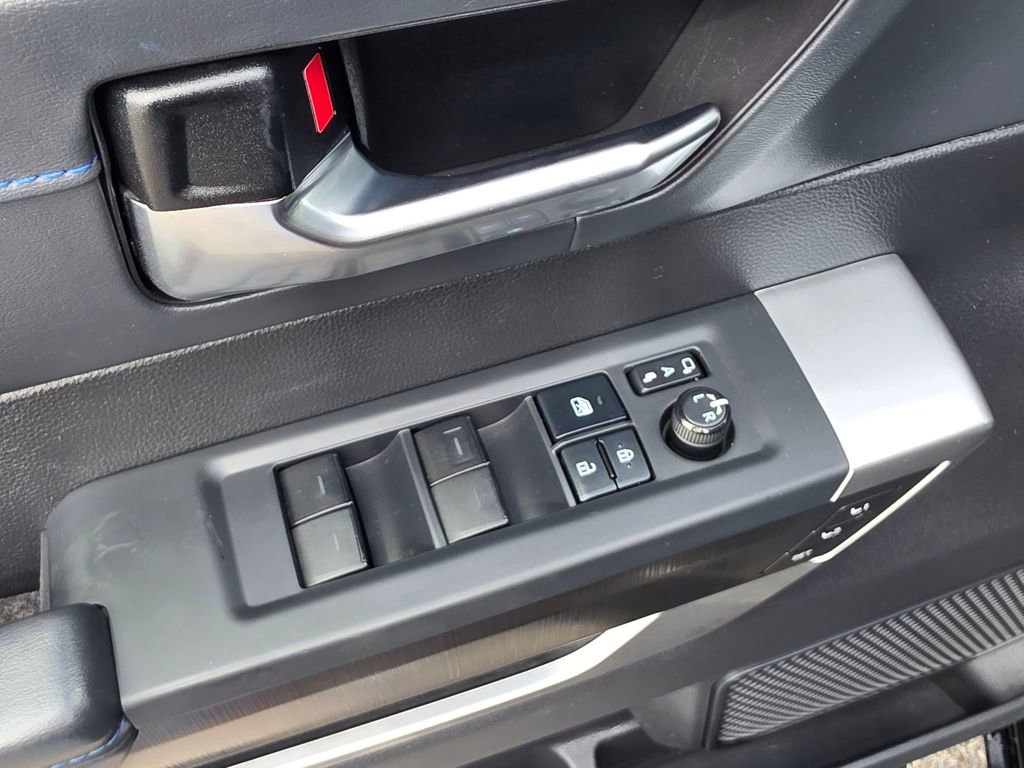 Used 2022 Toyota Tundra Platinum w/ Advanced Package image 26