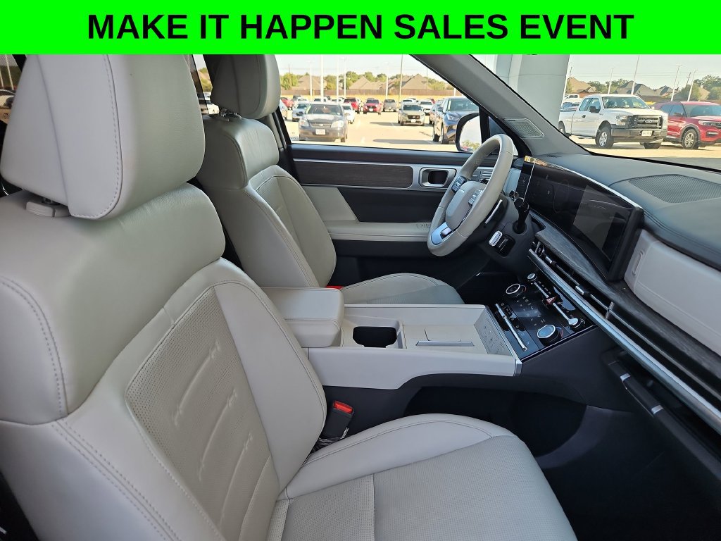 Used 2025 Hyundai Santa Fe Limited AWD/4WD image 28