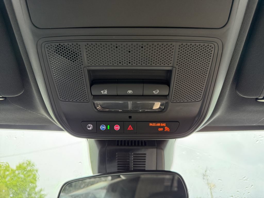 New 2027 Chevrolet Equinox ACTIV w/ Convenience Package III AWD/4WD image 18