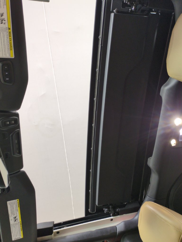 Used 2020 Jeep Wrangler Unlimited Sahara AWD/4WD image 27