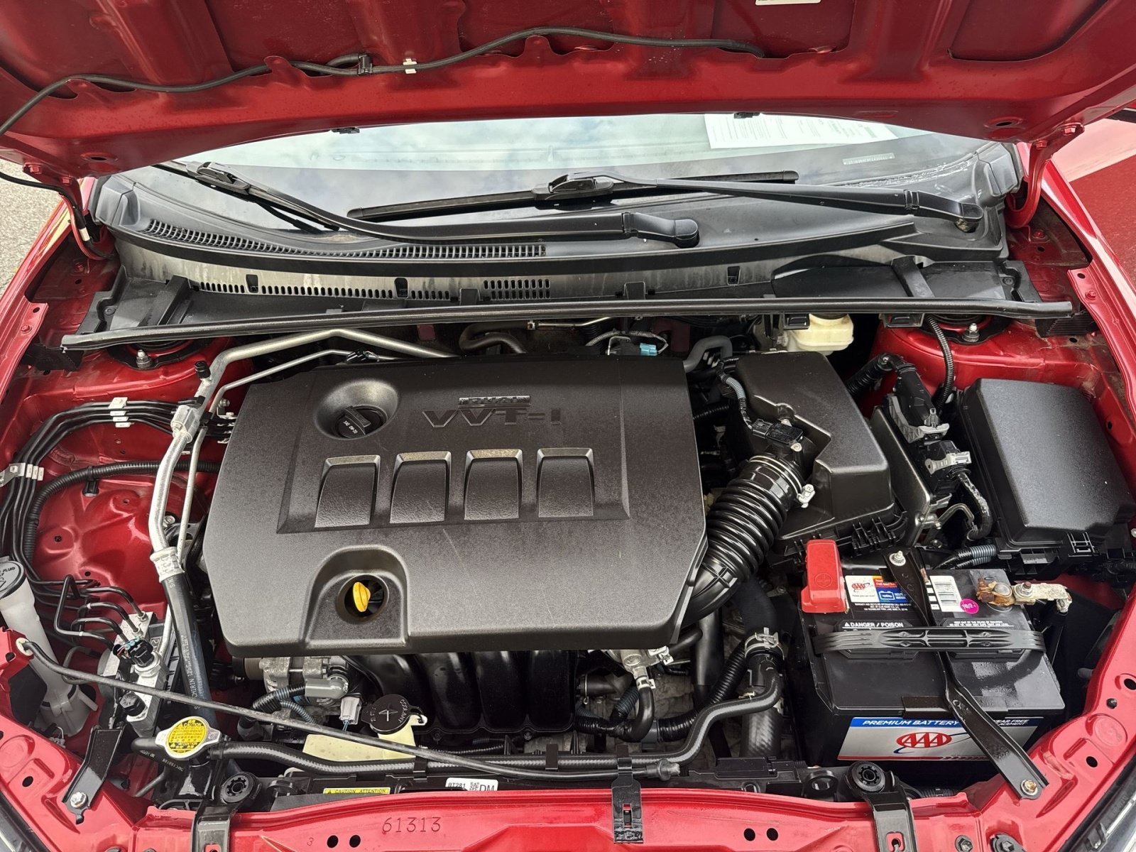Used 2015 Toyota Corolla LE FWD image 26