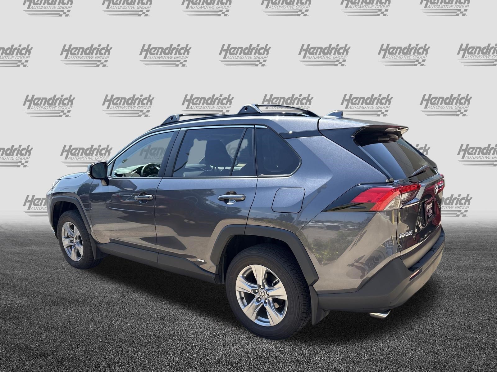 Used 2025 Toyota RAV4 XLE w/ Convenience Package AWD/4WD image 8