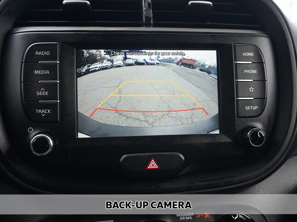 Used 2020 Kia Soul LX FWD image 3