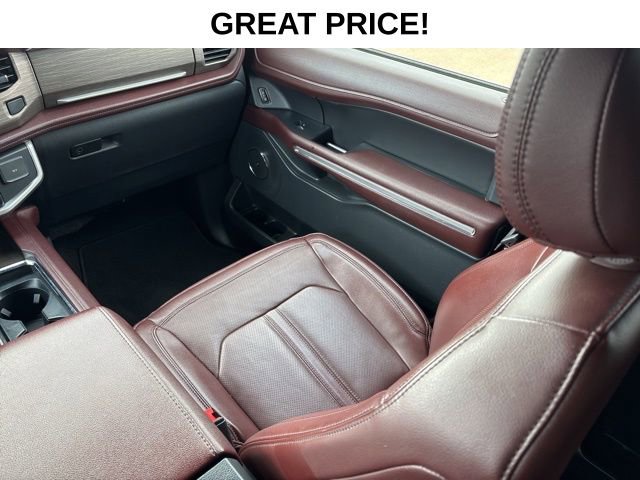 Used 2024 Ford Expedition Limited image 18