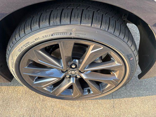 Certified 2026 Toyota Corolla SE w/ SE Package FWD image 5