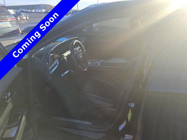 Used 2025 Cadillac Lyriq Luxury image 12