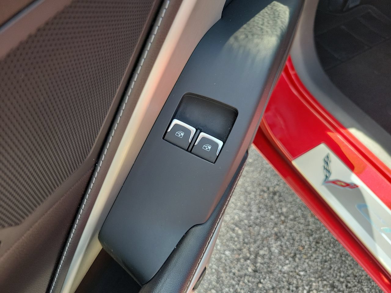 Used 2015 Chevrolet Corvette Stingray Coupe w/ 2LT Preferred Equipment Group RWD image 9
