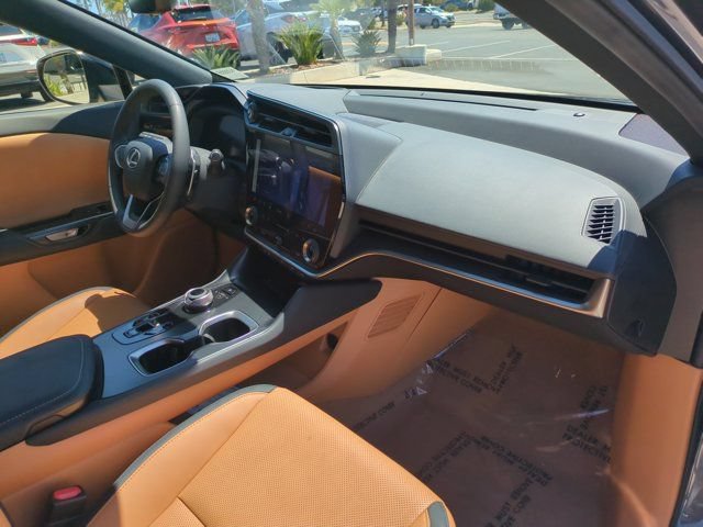 Used 2023 Lexus RZ 450e Premium w/ Technology Package AWD/4WD image 33