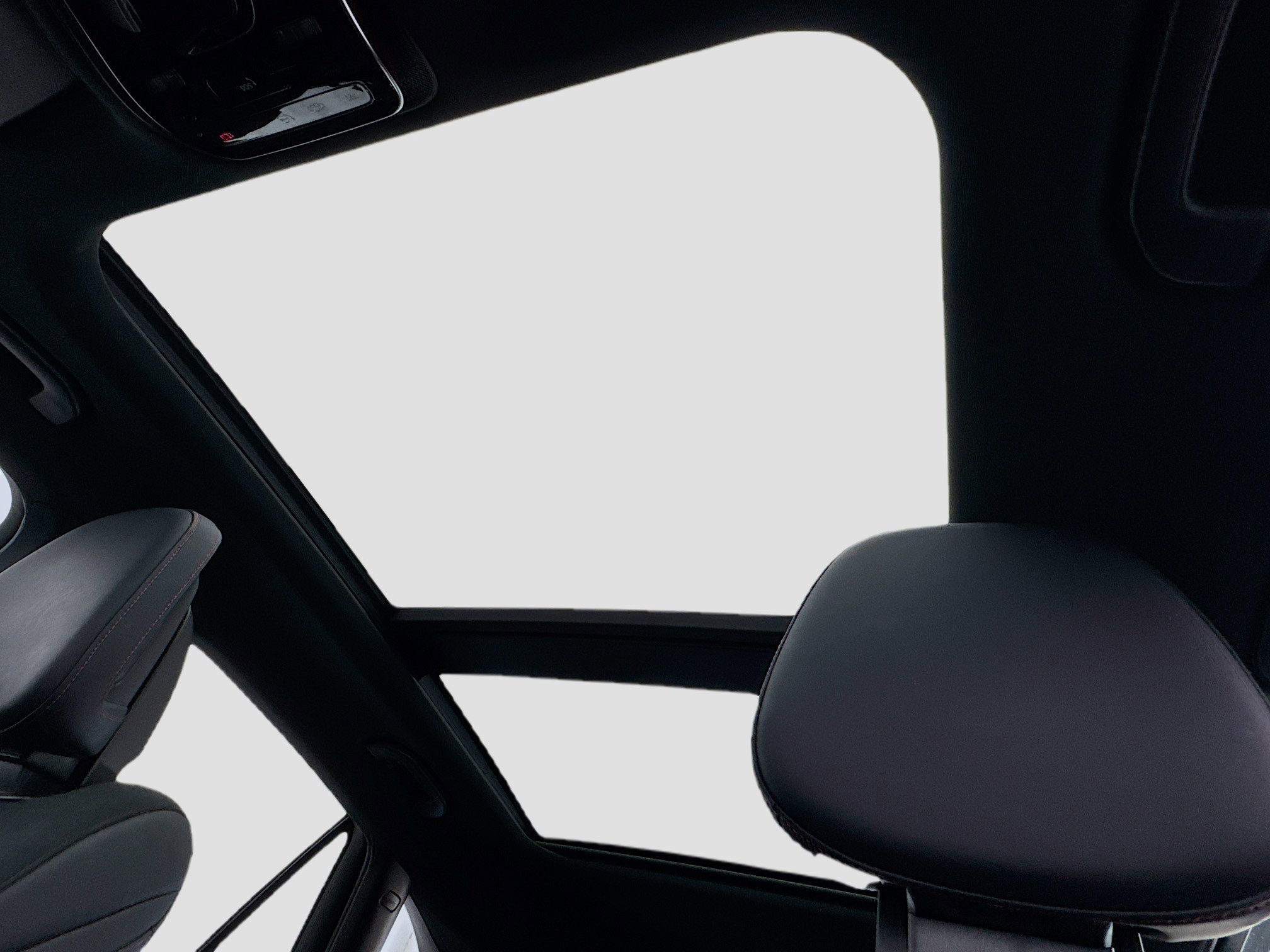 Used 2025 Mercedes-Benz GLC 43 AMG 4MATIC image 14