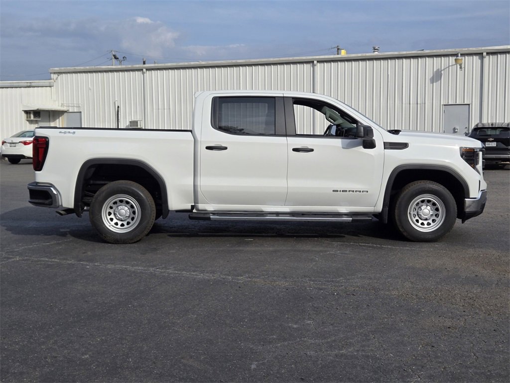 New 2026 GMC Sierra 1500 Pro image 3