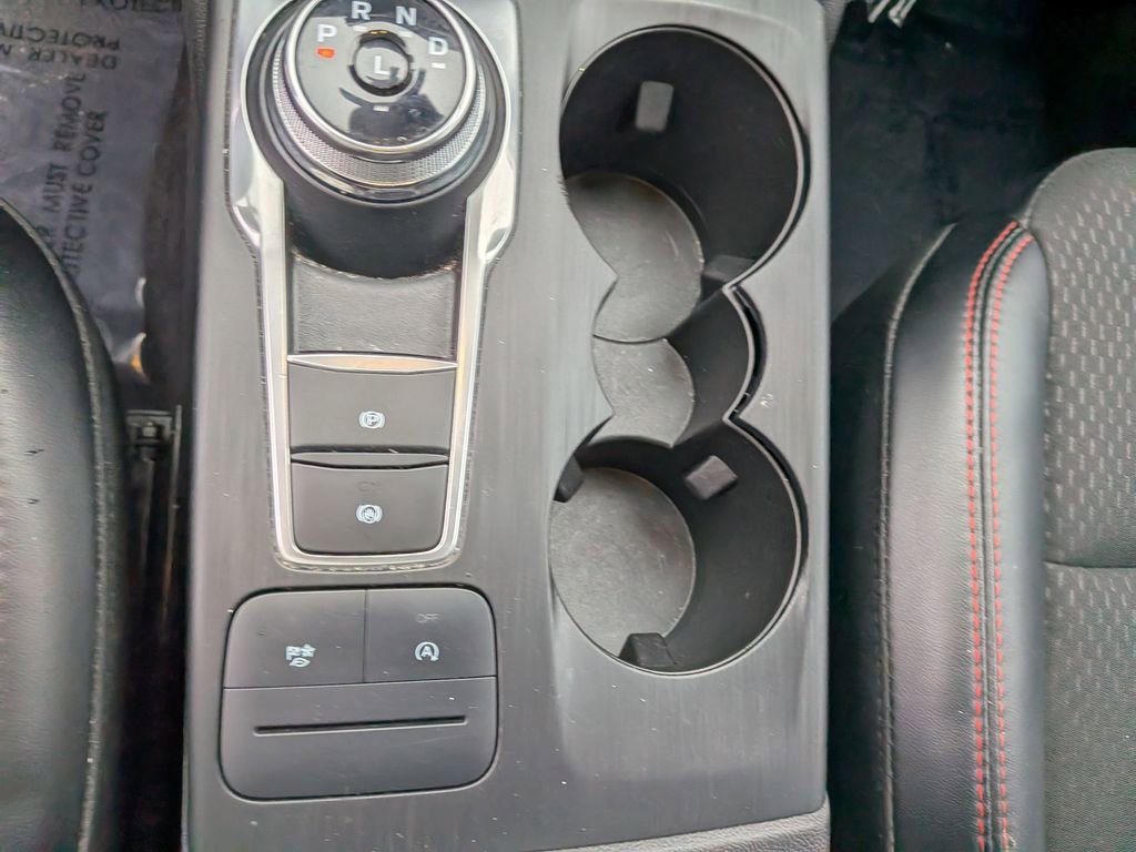 Used 2025 Ford Escape ST-Line image 20