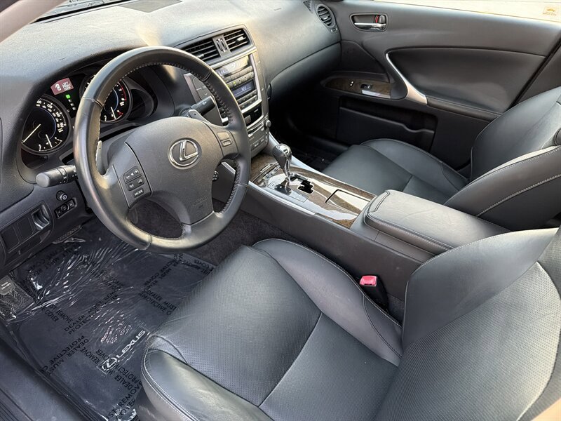 Used 2009 Lexus IS 250 RWD image 10