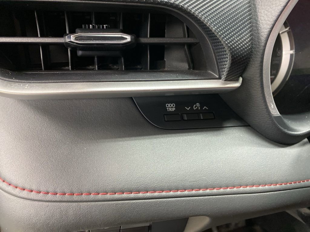 Used 2022 Toyota Highlander XSE image 36