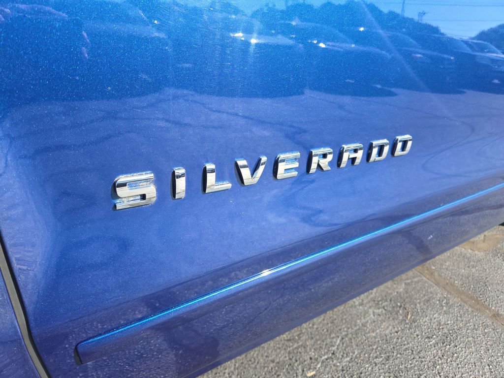 Used 2017 Chevrolet Silverado 1500 LT w/ All Star Edition image 24