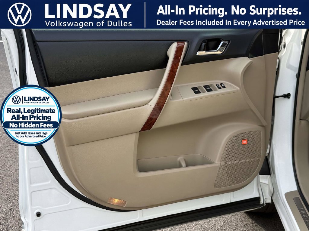 Used 2012 Toyota Highlander Limited AWD/4WD image 9