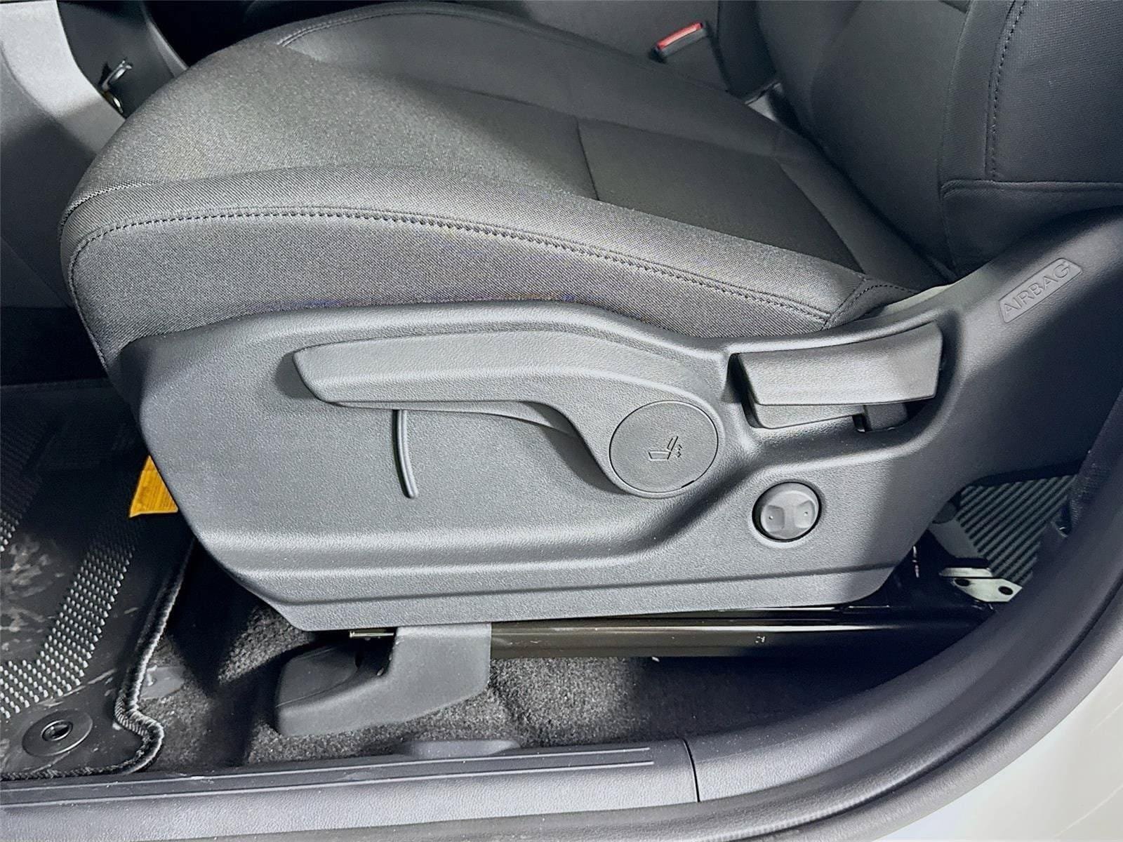 New 2026 Hyundai Santa Fe SE FWD image 19