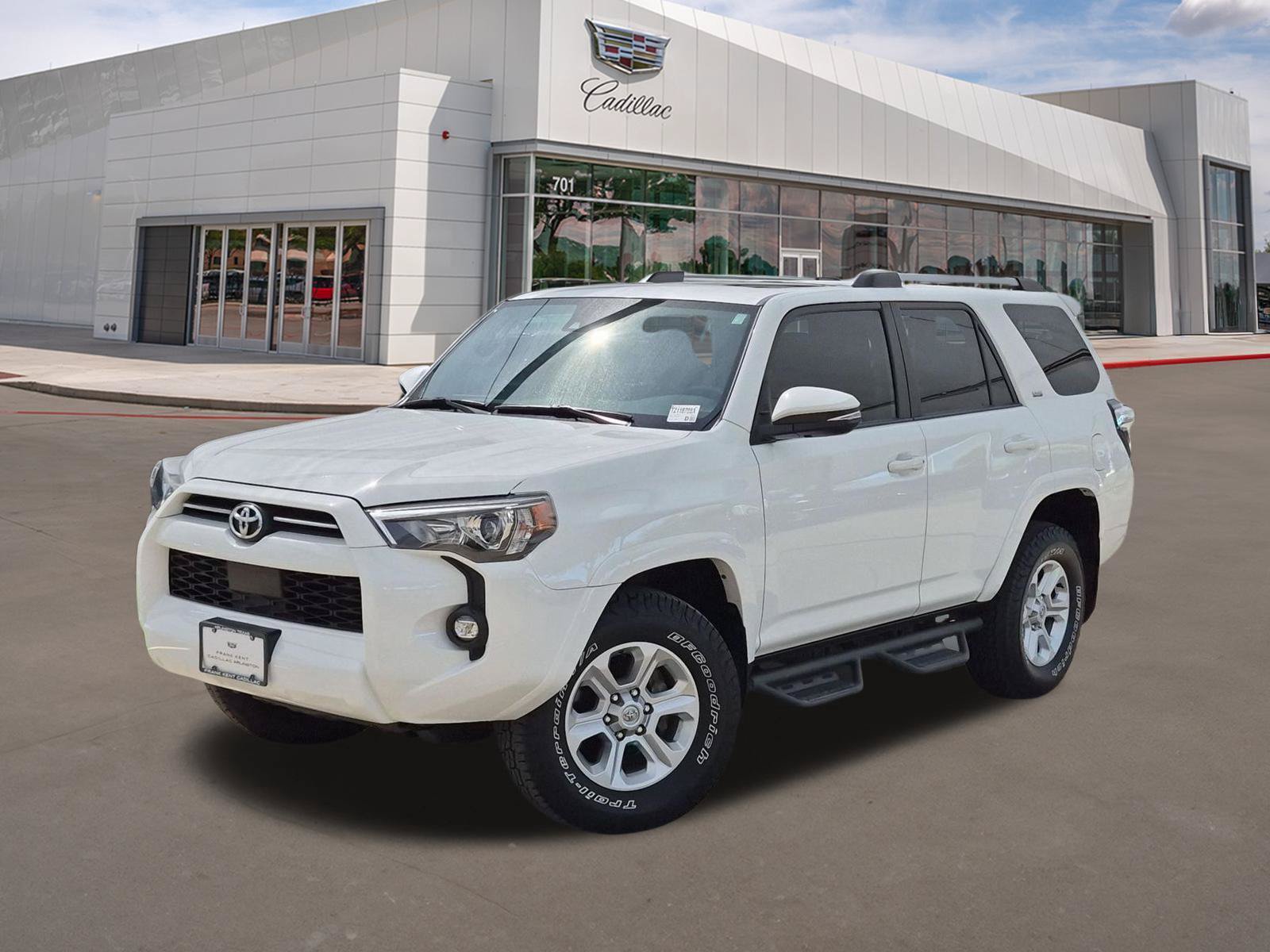 Used 2022 Toyota 4Runner SR5 Premium w/ Moonroof Package AWD/4WD image 1