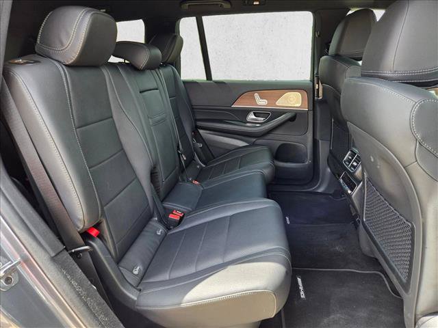 Used 2025 Mercedes-Benz GLS 450 4MATIC w/ AMG Line Exterior image 20