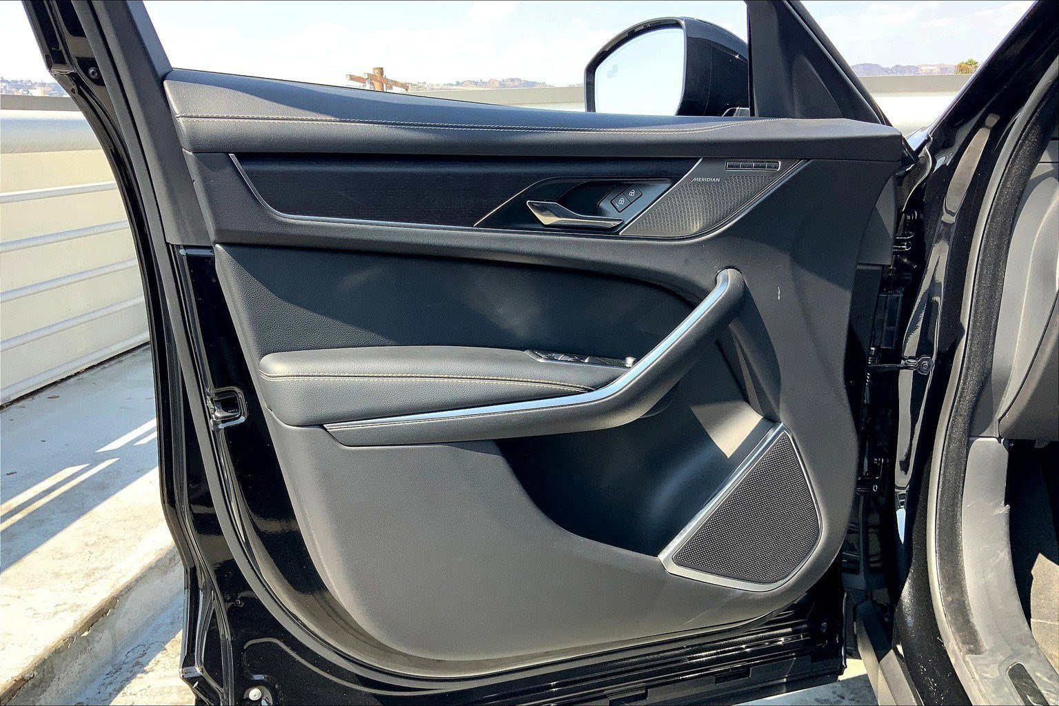 Used 2025 Jaguar F-PACE R-Dynamic S image 26