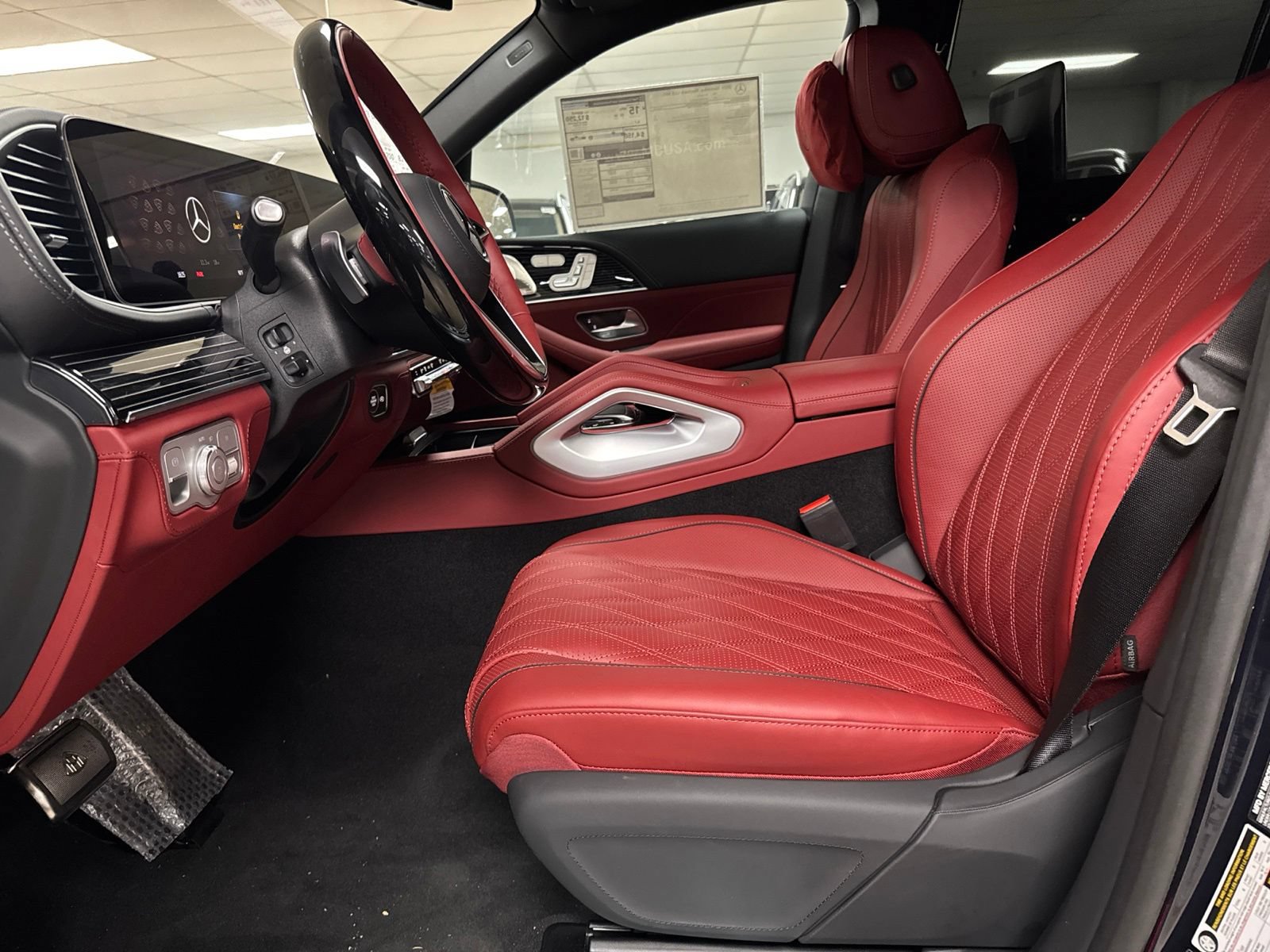 New 2026 Mercedes-Benz Maybach GLS 600 4MATIC image 23