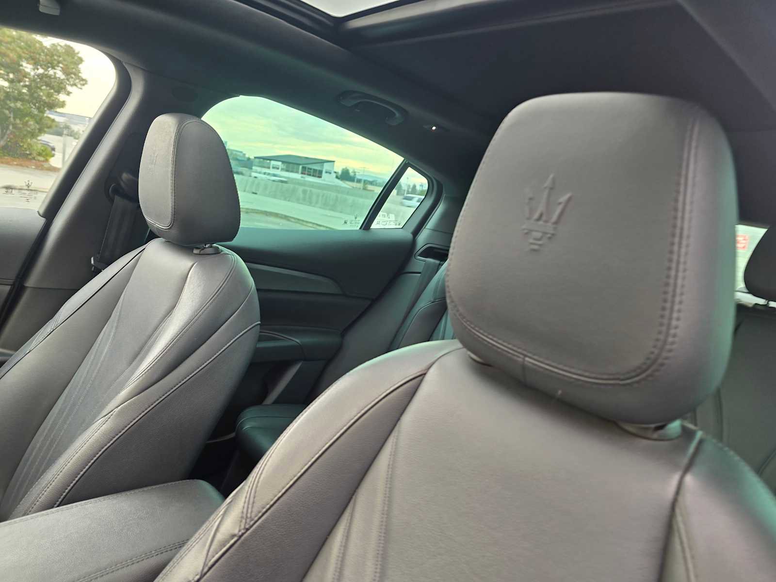 Used 2023 Maserati Grecale GT image 25