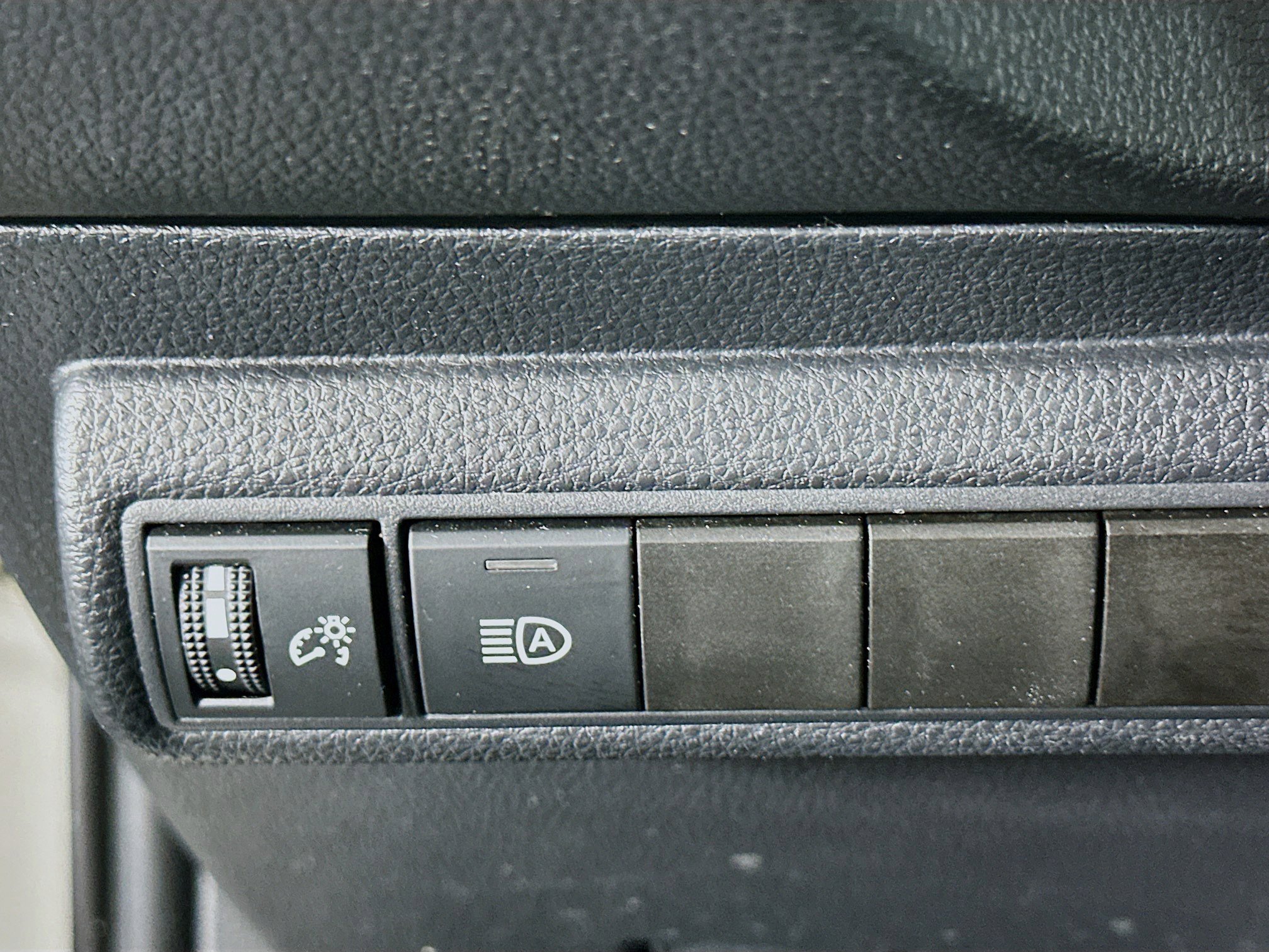 Used 2024 Toyota Corolla LE image 16