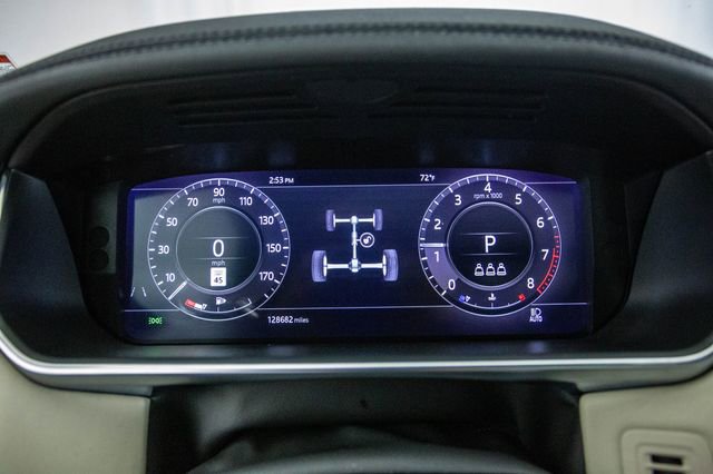 Used 2021 Land Rover Range Rover P525 Westminster Edition LWB image 8
