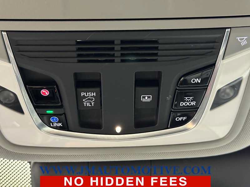Used 2021 Acura RDX AWD w/ Technology Package image 34