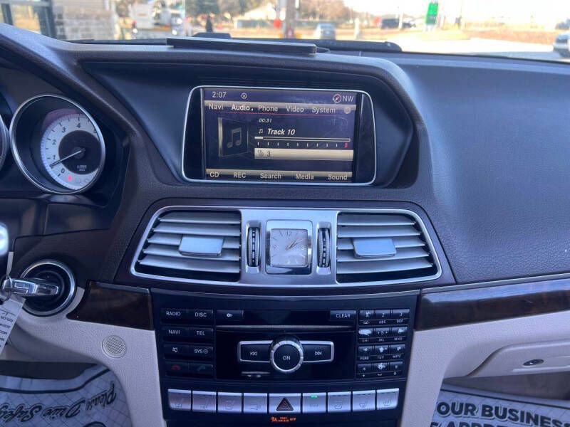 Used 2014 Mercedes-Benz E 350 Cabriolet w/ Premium 1 Package image 16