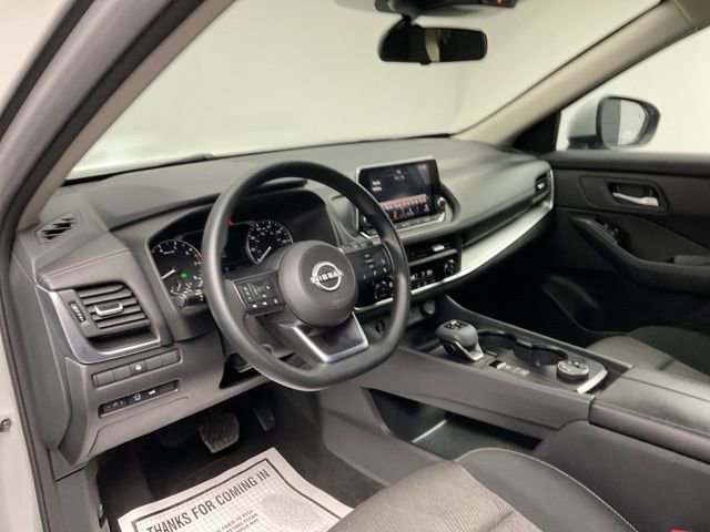 Used 2024 Nissan Rogue SV image 13