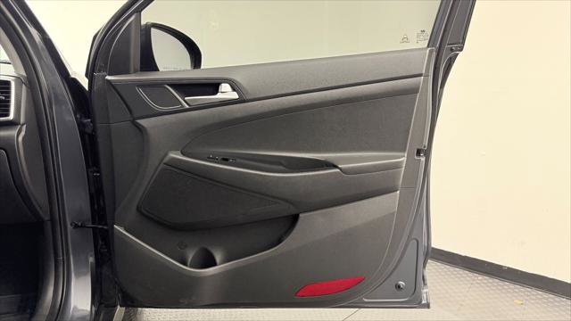 Used 2020 Hyundai Tucson Value FWD image 23