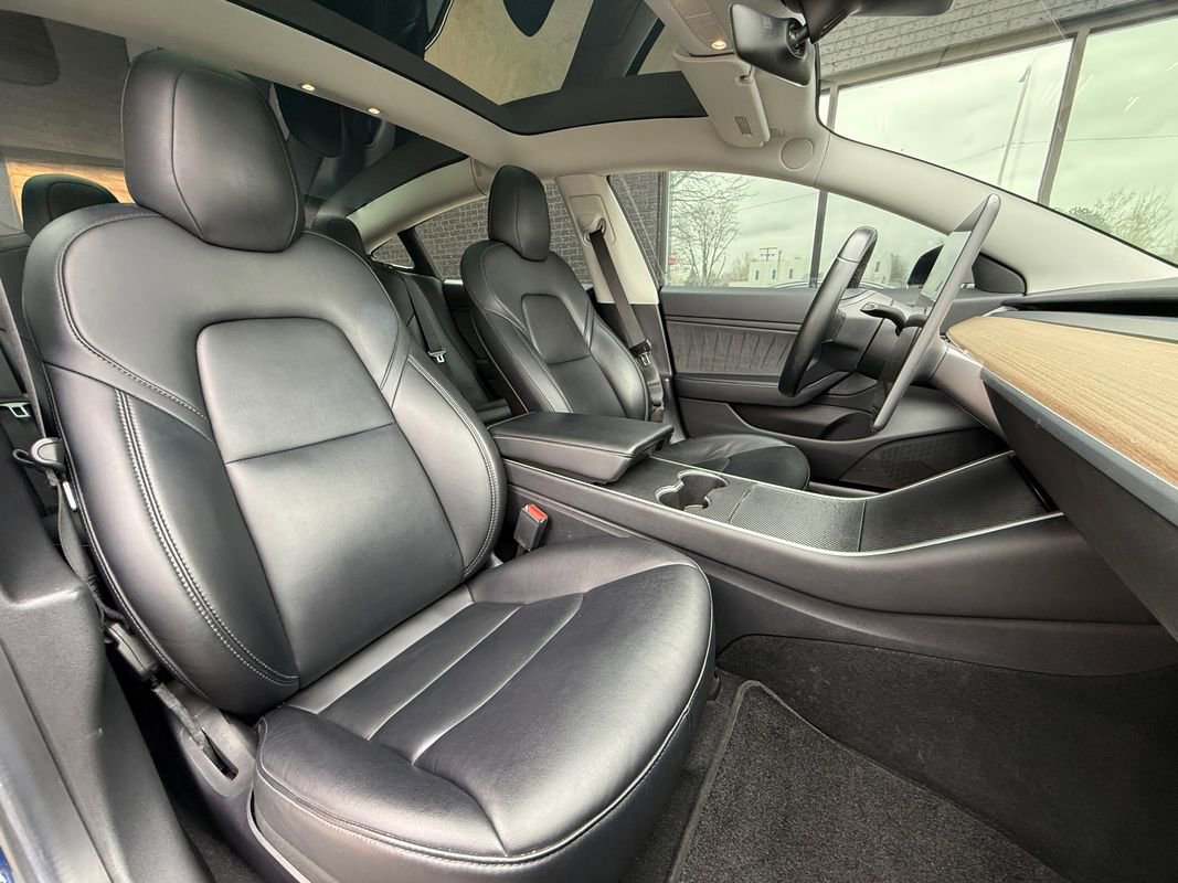 Used 2019 Tesla Model 3 Standard Range Plus RWD image 19