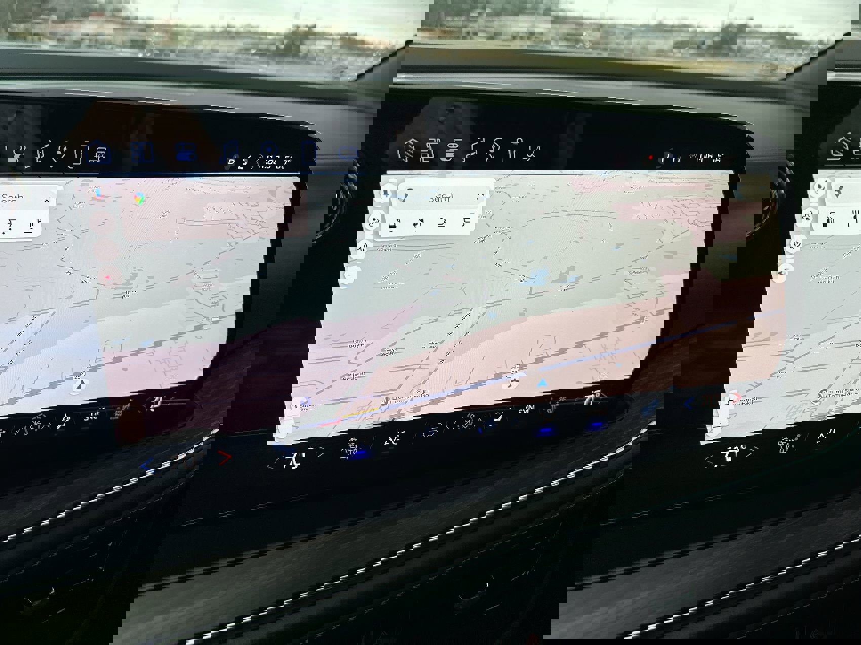 Certified 2025 Chevrolet Tahoe LT image 17