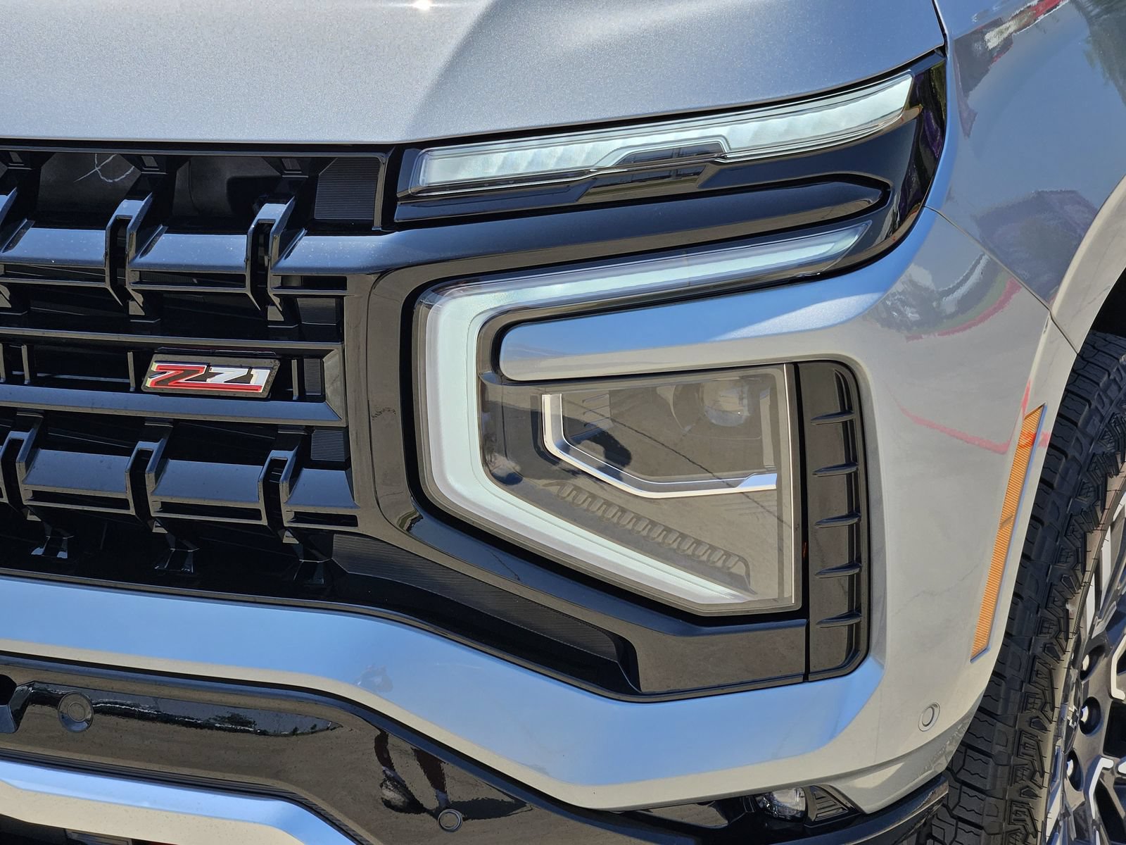 New 2026 Chevrolet Tahoe Z71 w/ Comfort Package AWD/4WD image 8
