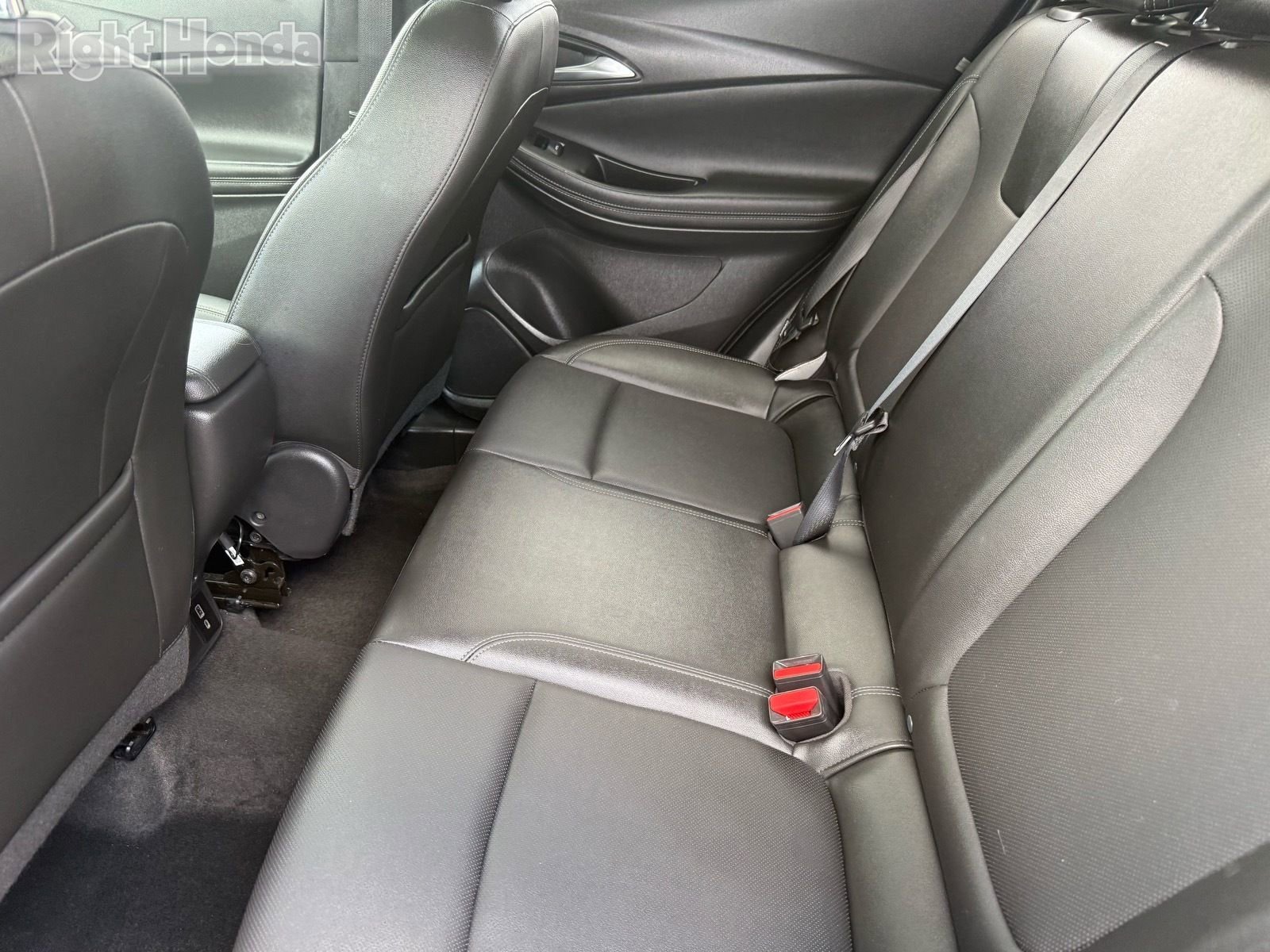 Used 2024 Buick Encore GX Sport Touring image 26