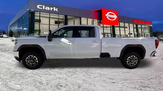 Used 2023 GMC Sierra 3500 SLE image 4
