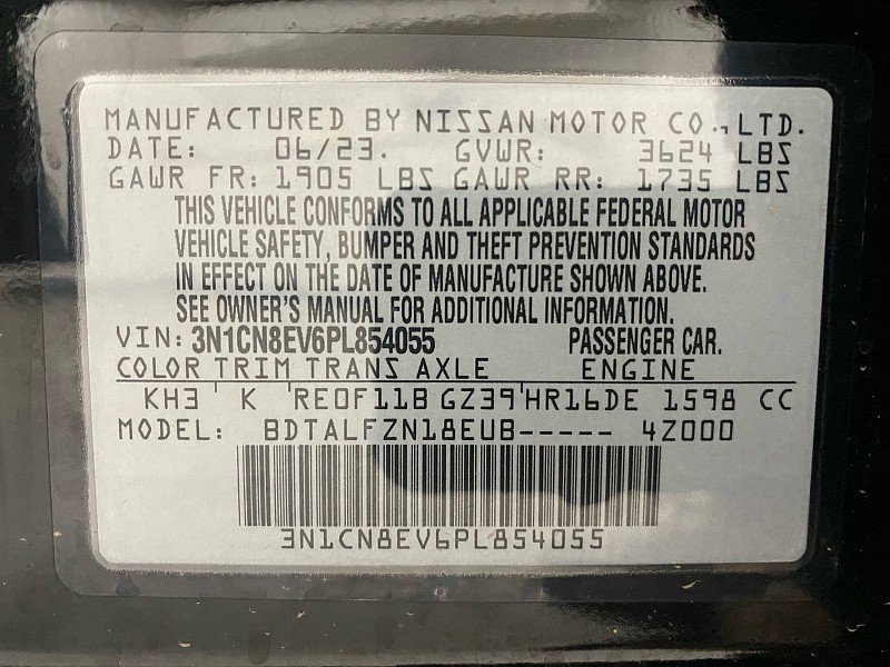 Used 2023 Nissan Versa SV image 10