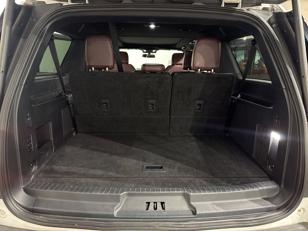 Used 2023 Ford Expedition Max Limited image 15
