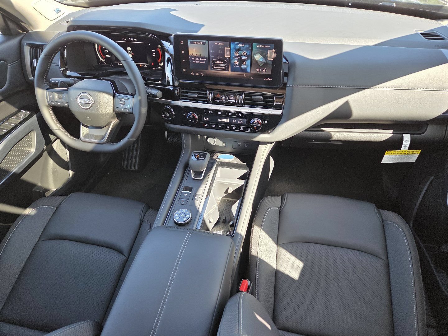 New 2026 Nissan Pathfinder SL w/ SL Premium Package AWD/4WD image 26