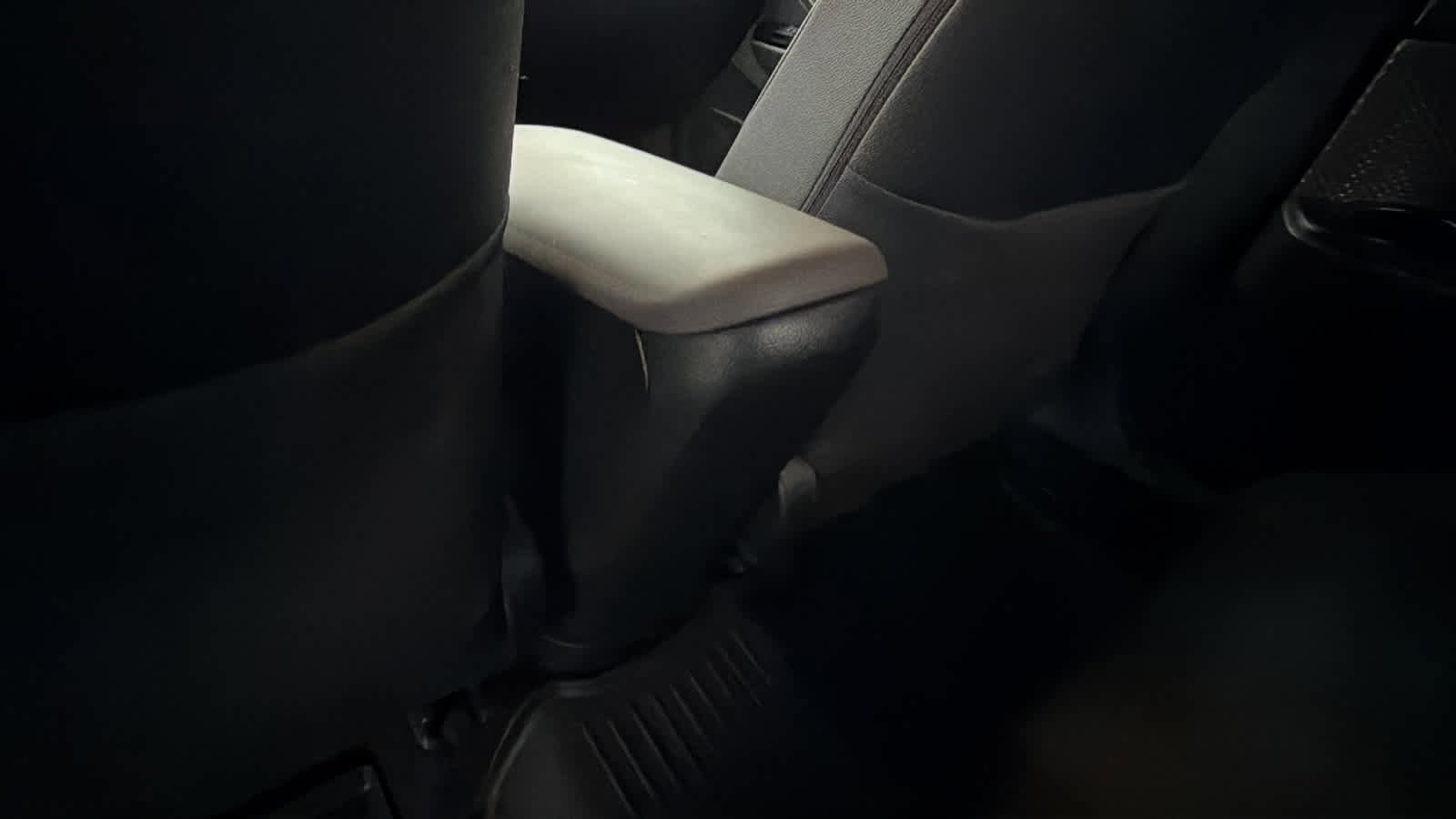 Used 2022 Toyota C-HR Limited image 25