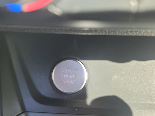 Used 2020 Audi Q3 2.0T Premium Plus w/ Premium Plus Package image 25