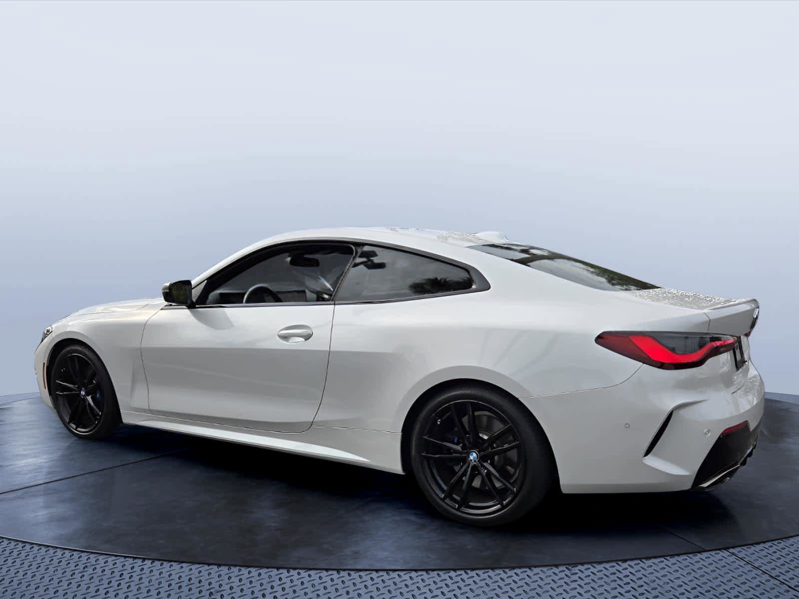 Certified 2024 BMW M440i Coupe w/ Premium Package RWD image 4