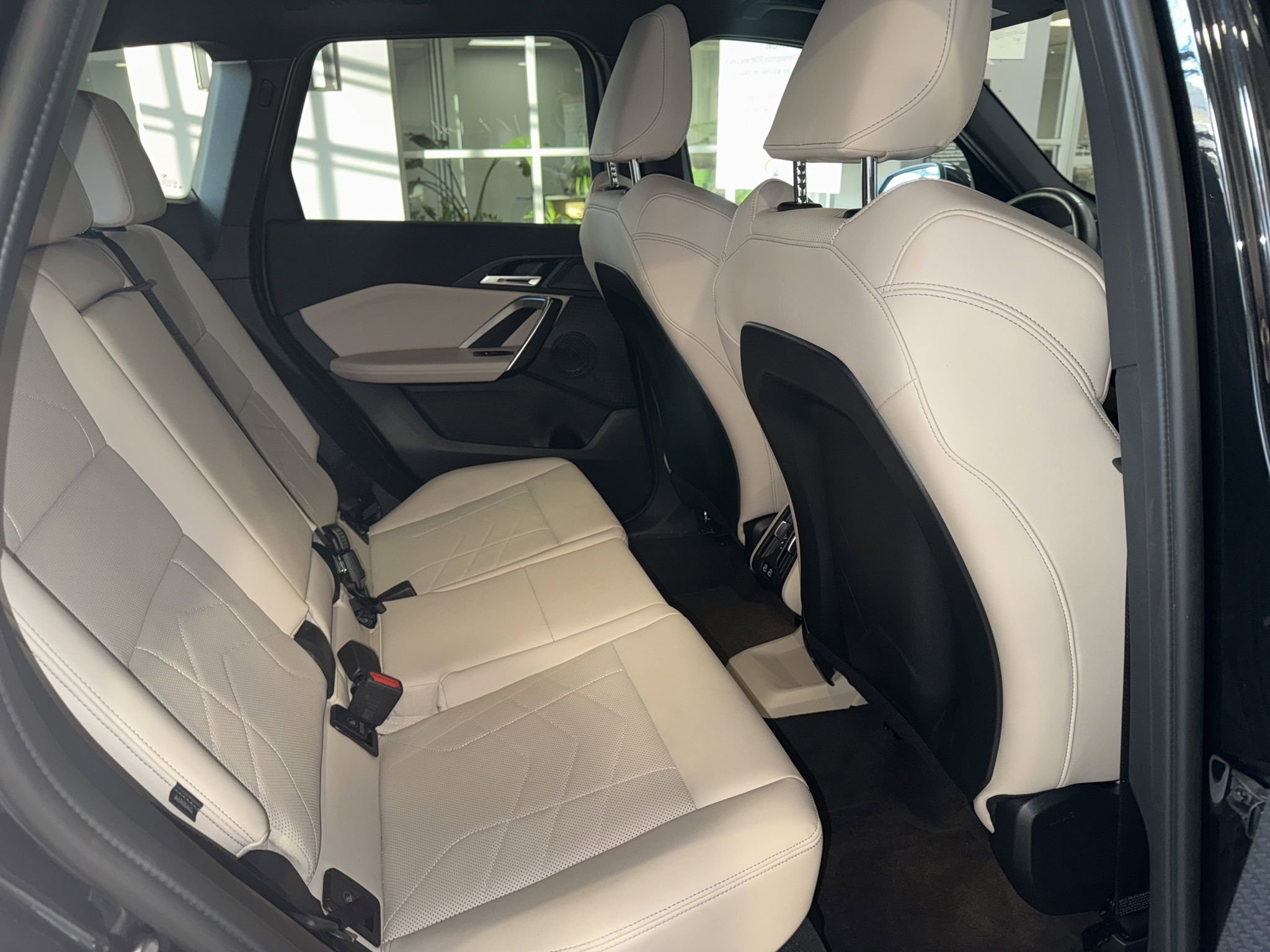 Used 2025 BMW X1 xDrive28i image 7