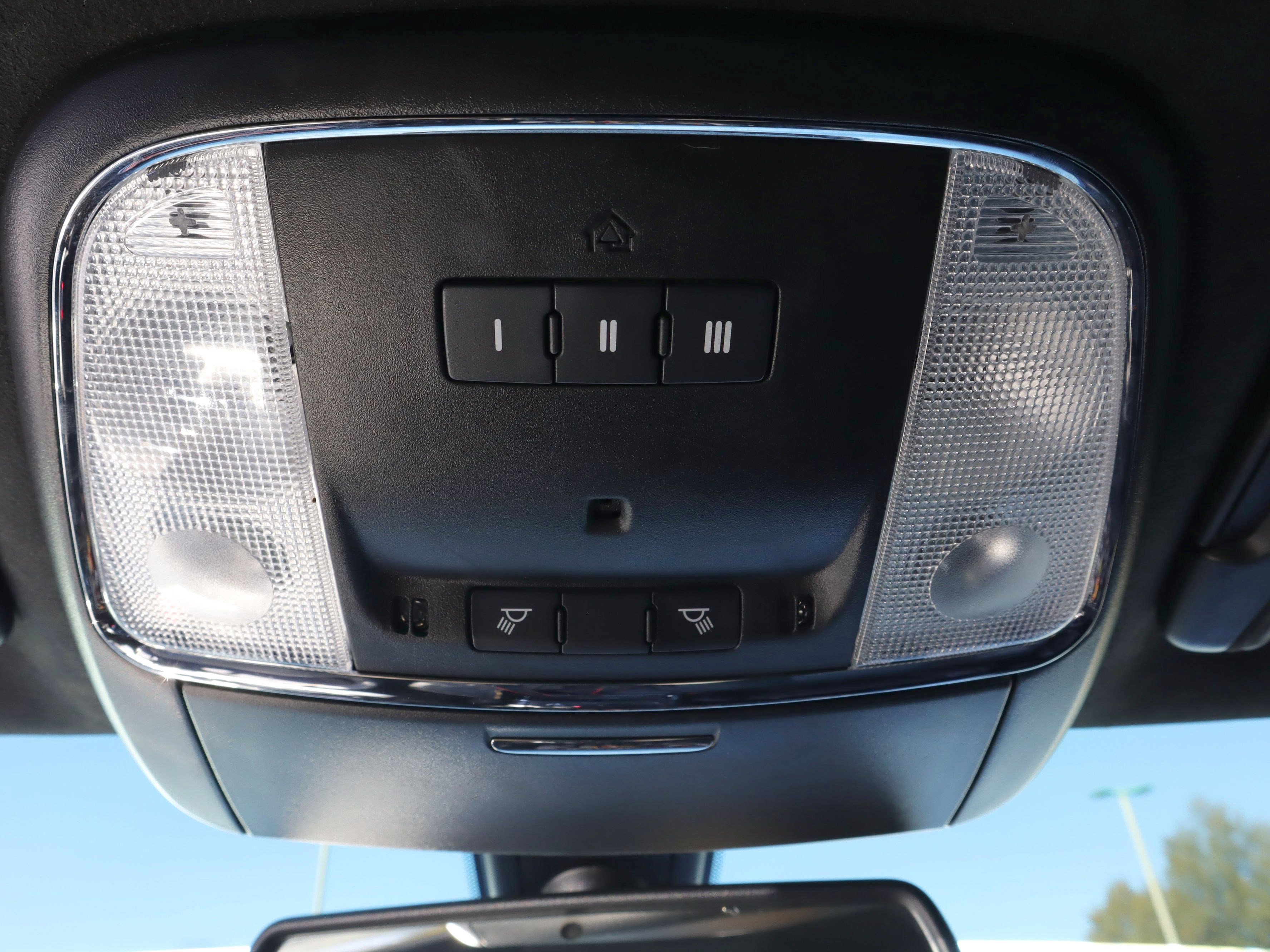 Used 2022 Dodge Charger SRT Hellcat w/ Harman/Kardon Audio Group image 23