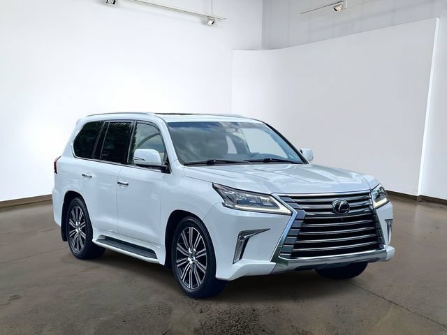 Used 2021 Lexus LX 570 4WD w/ Luxury Package image 3