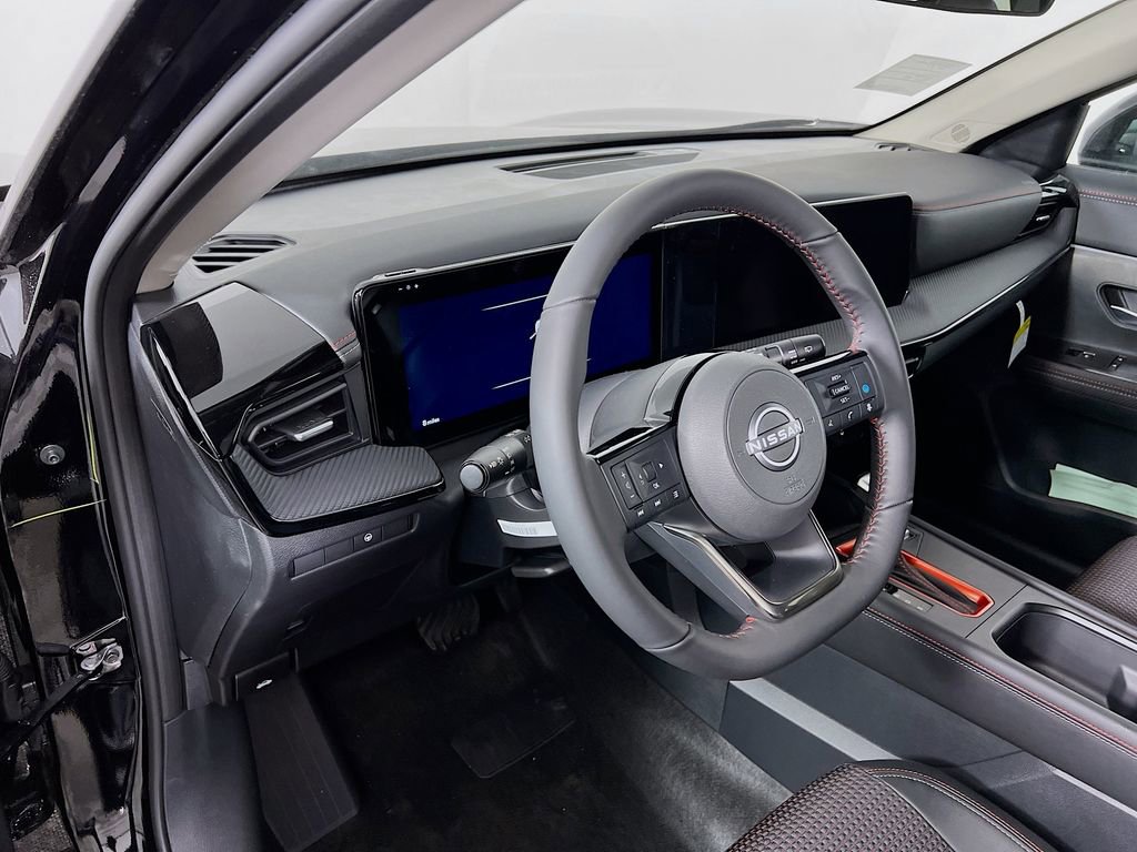 New 2026 Nissan Kicks SR w/ Cold Weather Package AWD/4WD image 8