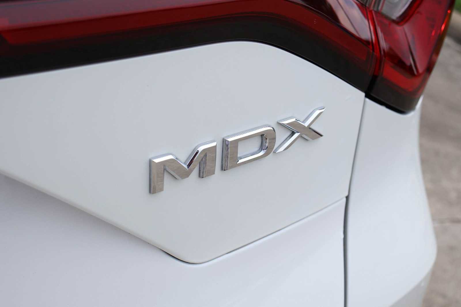 Certified 2026 Acura MDX w/ Technology Package FWD image 7