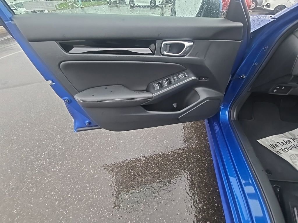 Used 2024 Honda Civic Touring image 12
